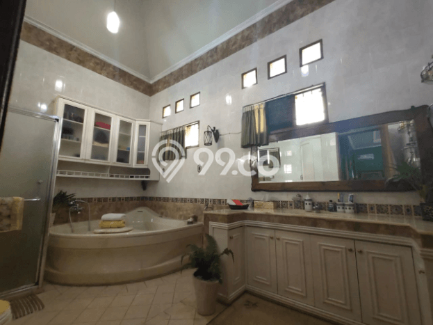 For Sale! Premium House LT 503m2 Desain Elegan di Margonda For Sale! Premium House LT 503m2 Desain Elegan di Margonda