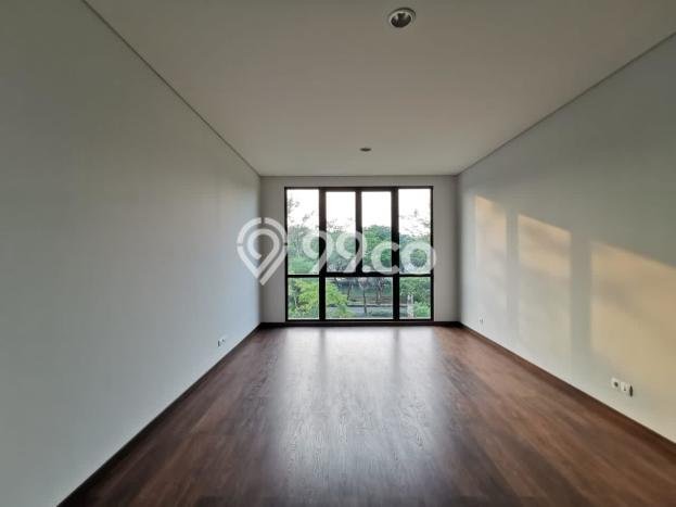 Rumah di BSD City, Tangerang, Luas 420m² Bangunan 418m² Rumah di BSD City, Tangerang, Luas 420m² Bangunan 418m²