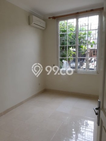 Rumah sewa siap huni 4 Kamar Tidur di BSD Provance Parkland, Tangerang Rumah sewa siap huni 4 Kamar Tidur di BSD Provance Parkland, Tangerang