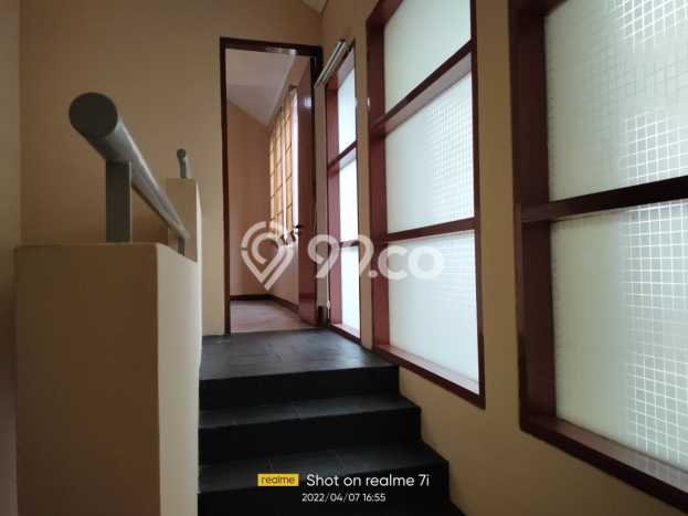 Rumah Bagus Siap Pakai Di Menteng Luas 400m2 Lokasi Strategis Rumah Bagus Siap Pakai Di Menteng Luas 400m2 Lokasi Strategis