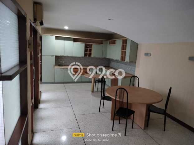Rumah Bagus Siap Pakai Di Menteng Luas 400m2 Lokasi Strategis Rumah Bagus Siap Pakai Di Menteng Luas 400m2 Lokasi Strategis