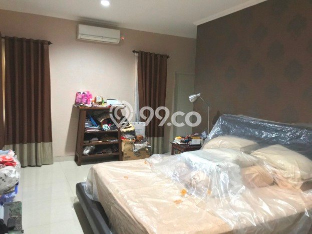 Rumah Elit LB 200m2 Siap Huni Desain Elegan di Cinere, Jakarta Selatan Rumah Elit LB 200m2 Siap Huni Desain Elegan di Cinere, Jakarta Selatan