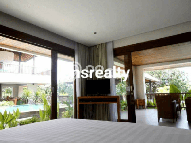 HARGA SPESIAL! Rumah Modern area Canggu, Badung, LT 1900m2m² Bangunan 1330m2m² BISA KPR! HARGA SPESIAL! Rumah Modern area Canggu, Badung, LT 1900m2m² Bangunan 1330m2m² BISA KPR!