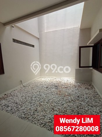 Hunian Elit LB 350m2 Siap Pakai Desain Elegan di Pondok Indah, Jakarta Selatan Hunian Elit LB 350m2 Siap Pakai Desain Elegan di Pondok Indah, Jakarta Selatan