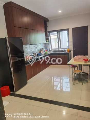 For Sale! Luxury House LT 240m2 Desain Modern di Alam Sutera For Sale! Luxury House LT 240m2 Desain Modern di Alam Sutera