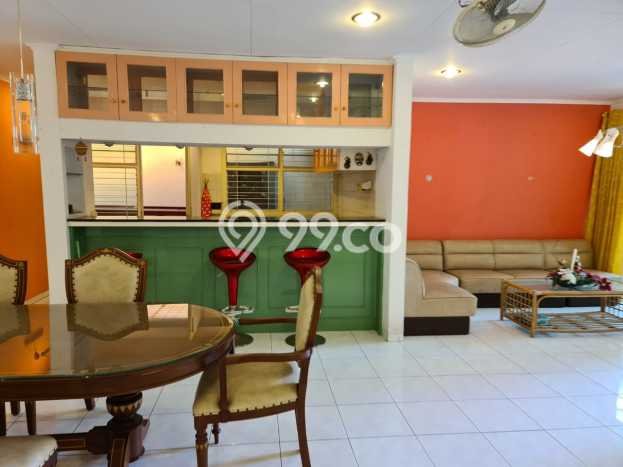 Rumah Luxury di Bandung Lokasi Strategis Kondisi Terawat Rumah Luxury di Bandung Lokasi Strategis Kondisi Terawat
