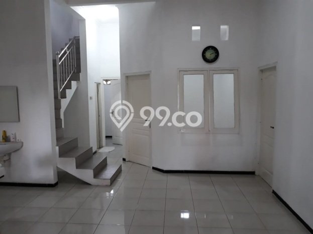 Dijual Cepat Rumah Bagus Siap Huni LB 170m2 di Sukun, Malang Dijual Cepat Rumah Bagus Siap Huni LB 170m2 di Sukun, Malang