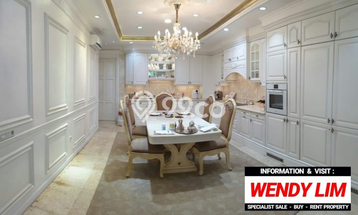 For Sale! Luxury House LT 435m2 Desain Modern di Gandaria For Sale! Luxury House LT 435m2 Desain Modern di Gandaria