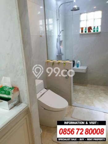 For Sale! Luxury House LT 435m2 Desain Modern di Gandaria For Sale! Luxury House LT 435m2 Desain Modern di Gandaria