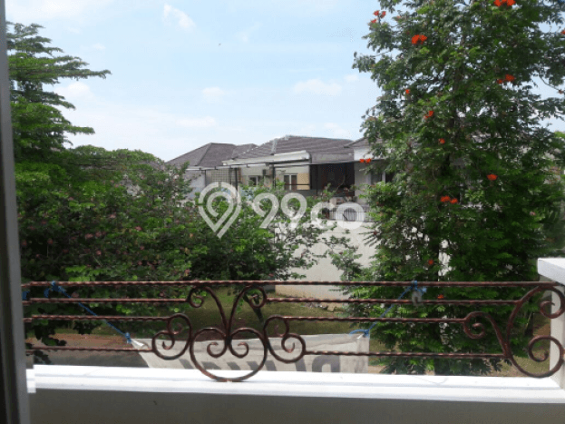 Rumah Elit Modern Tanpa Renovasi di Modernland Tangerang Rumah Elit Modern Tanpa Renovasi di Modernland Tangerang