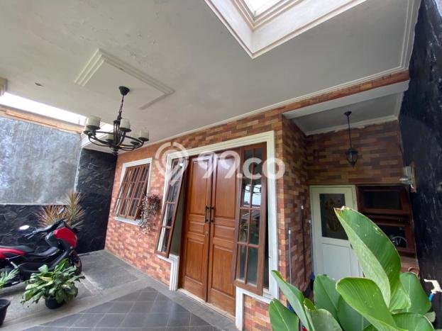 For Sale Rumah 2 Kamar Lokasi Ideal Nyaman dan Strategis di Cinere For Sale Rumah 2 Kamar Lokasi Ideal Nyaman dan Strategis di Cinere