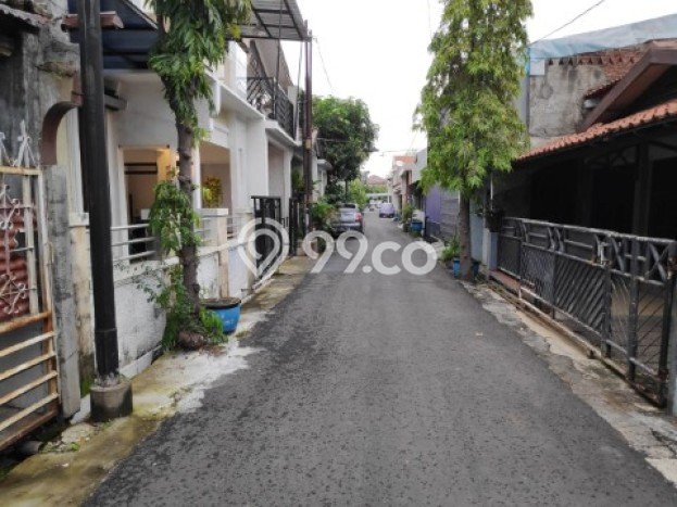 Rumah 5 menit dari pusat kota 2 lantai di Muara Mas, Tanah Mas Rumah 5 menit dari pusat kota 2 lantai di Muara Mas, Tanah Mas