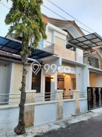 Rumah 5 menit dari pusat kota 2 lantai di Muara Mas, Tanah Mas Rumah 5 menit dari pusat kota 2 lantai di Muara Mas, Tanah Mas