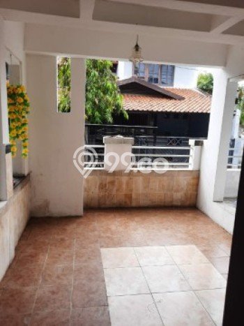 Rumah 5 menit dari pusat kota 2 lantai di Muara Mas, Tanah Mas Rumah 5 menit dari pusat kota 2 lantai di Muara Mas, Tanah Mas