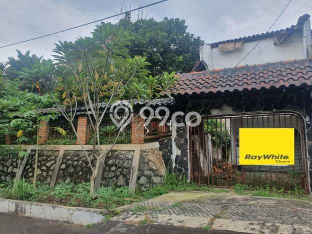 Jual Rumah Bagus Siap Huni LB 193m2 di Cinere, Depok Jual Rumah Bagus Siap Huni LB 193m2 di Cinere, Depok