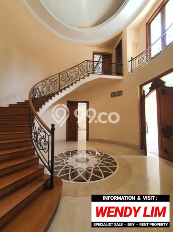 Jual Rumah Mewah Megah Dengan View Eksklusif di SCBD, Jakarta Selatan Jual Rumah Mewah Megah Dengan View Eksklusif di SCBD, Jakarta Selatan