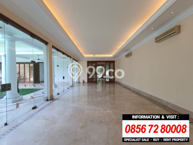 Jual Rumah Mewah Megah Dengan View Eksklusif di SCBD, Jakarta Selatan Jual Rumah Mewah Megah Dengan View Eksklusif di SCBD, Jakarta Selatan