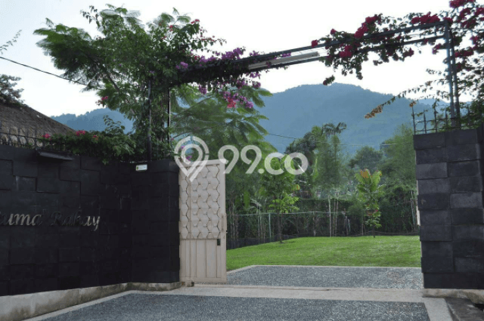 Dijual Rumah Mewah Exclusive di Cisarua, Bogor Dijual Rumah Mewah Exclusive di Cisarua, Bogor