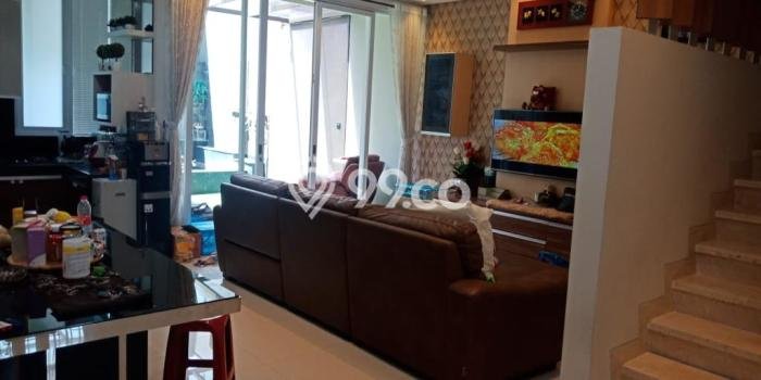 Rumah Elit LB 260m2 Siap Huni Desain Elegan di Moch Toha, Bandung Rumah Elit LB 260m2 Siap Huni Desain Elegan di Moch Toha, Bandung