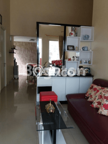 Rumah SUPER MEWAH! di Waru, Sidoarjo, LT 176m² Bangunan 87m², HARGA SPESIAL Rumah SUPER MEWAH! di Waru, Sidoarjo, LT 176m² Bangunan 87m², HARGA SPESIAL