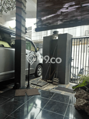JUAL CEPAT! Rumah Ready Stock Lokasi Premium Gubeng, Luas 85m² Bangunan 140m² JUAL CEPAT! Rumah Ready Stock Lokasi Premium Gubeng, Luas 85m² Bangunan 140m²