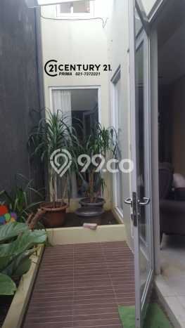 Rumah Modern 4 KT di Sektor 5-Bintaro Jakarta Selatan Rumah Modern 4 KT di Sektor 5-Bintaro Jakarta Selatan