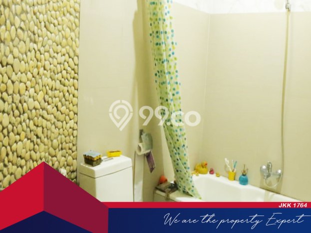 HARGA TERBAIK! Rumah Premium area Bekasi Kota, Luas 400m² LB 349m² HARGA TERBAIK! Rumah Premium area Bekasi Kota, Luas 400m² LB 349m²