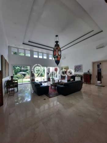 Rumah Luxury Modern Siap Huni di Lebak Bulus Jakarta Selatan Rumah Luxury Modern Siap Huni di Lebak Bulus Jakarta Selatan