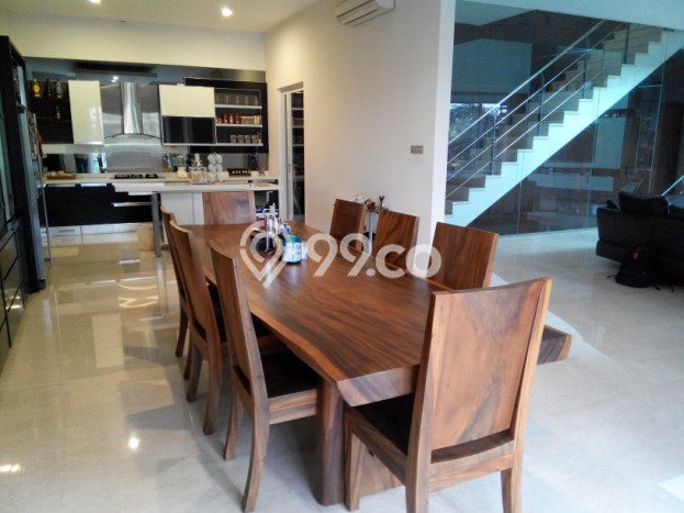 SPECIAL PRICE! Rumah Asri lokasi Pantai Indah Kapuk, LT 450m² Bangunan 450m² SPECIAL PRICE! Rumah Asri lokasi Pantai Indah Kapuk, LT 450m² Bangunan 450m²