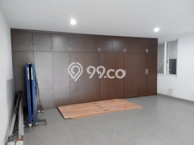 SPECIAL PRICE! Rumah Asri lokasi Pantai Indah Kapuk, LT 450m² Bangunan 450m² SPECIAL PRICE! Rumah Asri lokasi Pantai Indah Kapuk, LT 450m² Bangunan 450m²