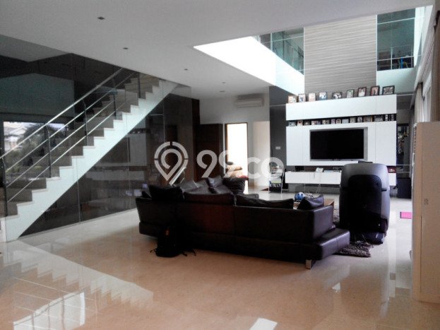 SPECIAL PRICE! Rumah Asri lokasi Pantai Indah Kapuk, LT 450m² Bangunan 450m² SPECIAL PRICE! Rumah Asri lokasi Pantai Indah Kapuk, LT 450m² Bangunan 450m²