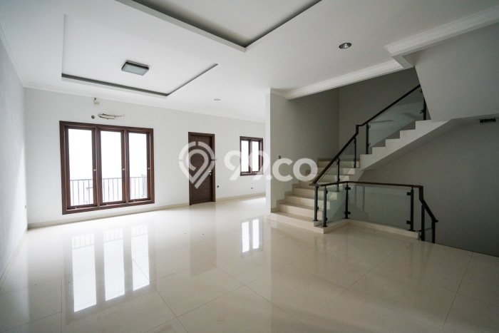 Rumah Elit Modern Siap Huni di Permata Buana Jakarta Barat Rumah Elit Modern Siap Huni di Permata Buana Jakarta Barat