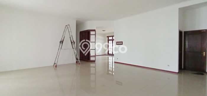 Disewakan! Rumah 5 Kamar Tidur &
3 Kamar Mandi di Kemang, Jakarta Selatan Disewakan! Rumah 5 Kamar Tidur &
3 Kamar Mandi di Kemang, Jakarta Selatan