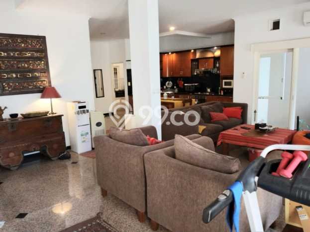 Rumah Elit Modern Siap Huni di Bintaro Tangerang Selatan Rumah Elit Modern Siap Huni di Bintaro Tangerang Selatan