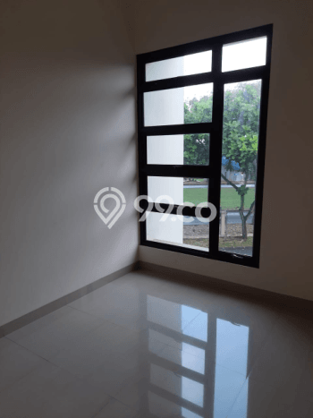 Hunian Mewah LB 175m2 Siap Pakai Desain Elegan di BSD City, Tangerang Hunian Mewah LB 175m2 Siap Pakai Desain Elegan di BSD City, Tangerang
