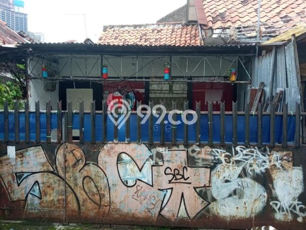 Hunian Mewah Dijual LT 180m2 di Tanah Abang, Jakarta Pusat Hunian Mewah Dijual LT 180m2 di Tanah Abang, Jakarta Pusat