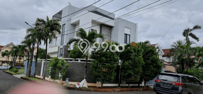 Hunian Mewah LB 300m2 Siap Huni Desain Elegan di Semanan, Jakarta Barat Hunian Mewah LB 300m2 Siap Huni Desain Elegan di Semanan, Jakarta Barat