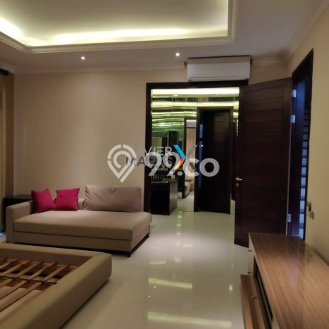 Dijual Rumah Mewah Elegan Dengan View Cantik di Graha, Surabaya Dijual Rumah Mewah Elegan Dengan View Cantik di Graha, Surabaya
