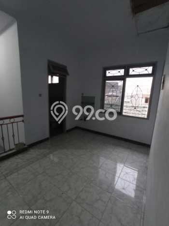 Rumah Elit Modern Tanpa Renovasi di Kalideres Jakarta Barat Rumah Elit Modern Tanpa Renovasi di Kalideres Jakarta Barat