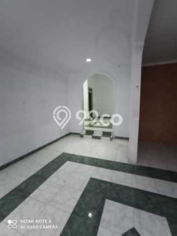 Rumah Elit Modern Tanpa Renovasi di Kalideres Jakarta Barat Rumah Elit Modern Tanpa Renovasi di Kalideres Jakarta Barat