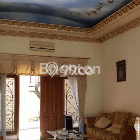 Rumah Strategis di Waru, Sidoarjo, Luas 288m² Bangunan 206m² - HARGA NEGO! Rumah Strategis di Waru, Sidoarjo, Luas 288m² Bangunan 206m² - HARGA NEGO!
