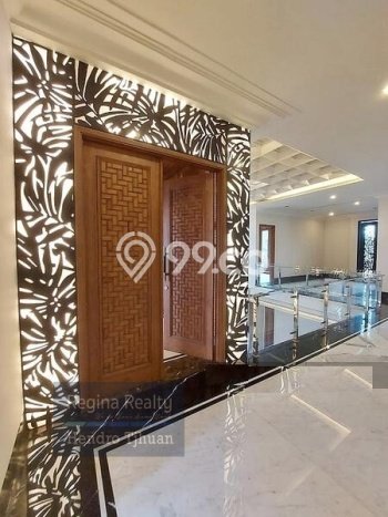 LUXURIOUS HOUSE at PONDOK INDAH LUXURIOUS HOUSE at PONDOK INDAH
