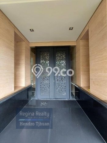 LUXURIOUS HOUSE at PONDOK INDAH LUXURIOUS HOUSE at PONDOK INDAH