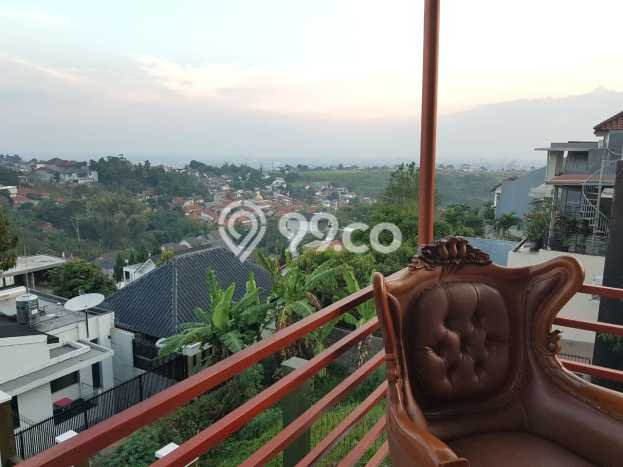 Rumah Terawat kawasan Dago, Bandung, LT 554m² LB 360m² HARGA MENARIK! Rumah Terawat kawasan Dago, Bandung, LT 554m² LB 360m² HARGA MENARIK!