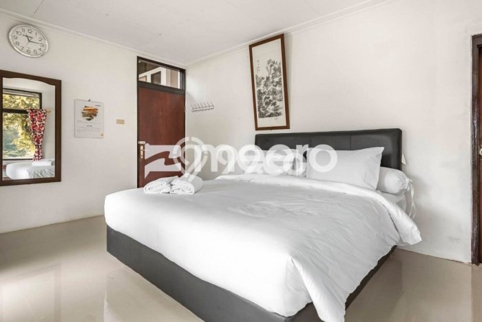 Hunian Mewah Dijual LT 2150m2 di Megamendung, Bogor Hunian Mewah Dijual LT 2150m2 di Megamendung, Bogor