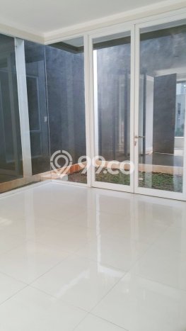 Hunian Mewah LB 156m2 Siap Huni Desain Elegan di Bintaro, Tangerang Selatan Hunian Mewah LB 156m2 Siap Huni Desain Elegan di Bintaro, Tangerang Selatan