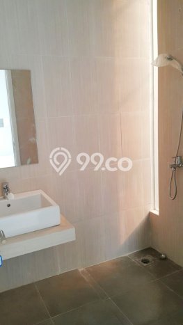 Hunian Mewah LB 156m2 Siap Huni Desain Elegan di Bintaro, Tangerang Selatan Hunian Mewah LB 156m2 Siap Huni Desain Elegan di Bintaro, Tangerang Selatan