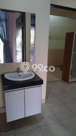 Rumah Luas Asri 3 KT Siap Huni di Bintaro Tangerang Selatan Rumah Luas Asri 3 KT Siap Huni di Bintaro Tangerang Selatan