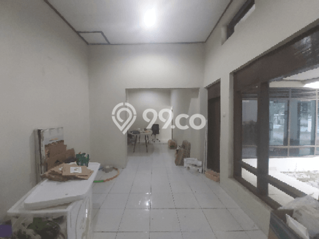 Disewakan Cepat Rumah Kondisi Baik di Area Slamet Riyadi, Solo Disewakan Cepat Rumah Kondisi Baik di Area Slamet Riyadi, Solo