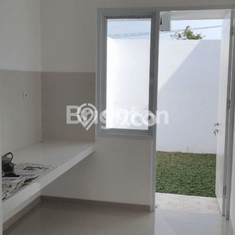 Rumah area Sidoarjo, Sidoarjo, LT 100m² LB 55m² Rumah area Sidoarjo, Sidoarjo, LT 100m² LB 55m²